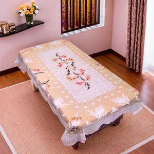 कुबेर इंडस्ट्रीज़ पुष्प टेबल कवर