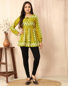 Selvia Casual Printed Women Green Top