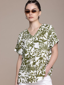 Bhiterwal Casual Printed, Floral Print Women Green Top