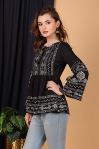 Taranjal Casual Printed Women Black Top