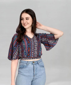 Amaan Collection Casual Geometric Print Women Black Top