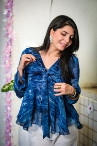 Youthnic Casual Floral Print Women Blue Top