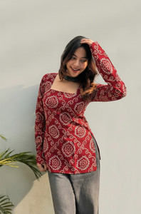 Krishna sakhi Casual Printed Women Maroon Top