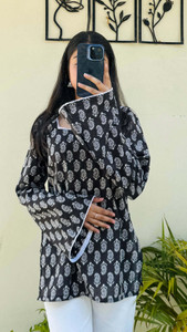 VDRA Party Printed Women Black Top