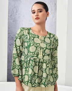 Selvia Casual Printed Women Green Top