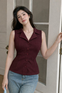 ZEUGEN Formal Solid Women Maroon Top