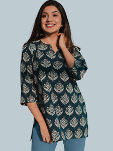 Maheshvi Women Printed Straight Kurta
