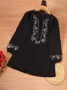 NetureClothing Casual Embroidered Women Black Top