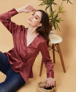 Globus Party Solid Women Pink Top