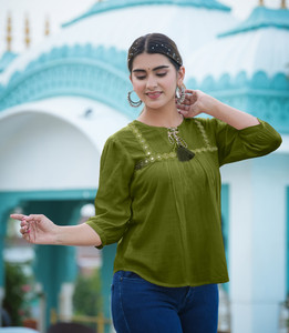 AKIKO Casual 3/4 Sleeve Solid Women Green Top
