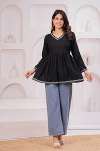 CHOISE GABBAA Casual Solid Women Black Top
