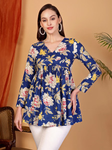 NeeraFashion Casual Printed Women Dark Green Top