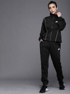 track suit for ladies nike