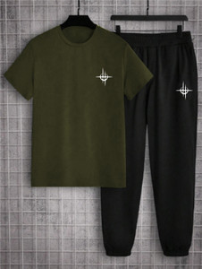 Vitaan Solid Men Track Suit