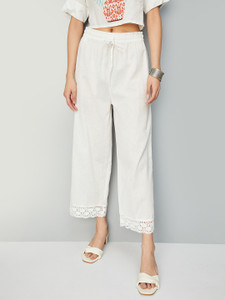 MAX Regular Fit Women Beige Trousers