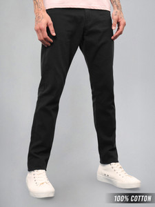 बियंग पुरुषों के लिए काला रेगुलर फ़िट ट्राउज़र्स