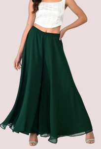 Kvish Relaxed Women Green Trousers