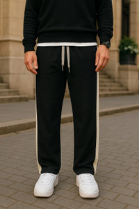 NFTRENDLYY Loose Fit Men Black Trousers