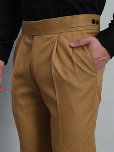 VASTRANU Regular Fit Men Khaki Trousers
