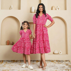 Nitesh Textile Printed Mother & Daughter Dress Twinning Set