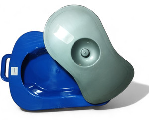 AdviCare AdviCare Bedpan Unisex Adult Bed Pan with Lid Polypropylene ...