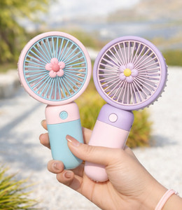 Gurezz Portable USB Rechargeable Mini Fan Pack of 1 - Image 6