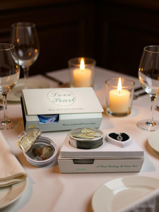 VR Creatives Showpiece Gift Set
