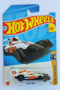 HOT WHEELS HW 55 RACE TEAM 5/5 HW-4-TRAC 2023 EDITION - HW 55 RACE