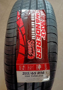 MRF 215/65R16 98H WANDERER STREET TUBELESS CAR TYRE 4 Wheeler Tyre