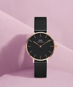 DANIEL WELLINGTON Petite Ashfield Black color Round - 32 mm
