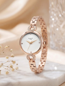 Titan Titan Raga Showstopper Silver Dial Rose Gold MetalStrap Analog Watch  - For Women