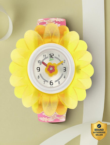 Zoop NPC4005PP03 Zoop Quartz Silver Dial Pink Polyurethane Strap Analog Watch - For Boys & Girls
