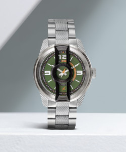 Fastrack 3152KM02 Adrenalin Junkie Analog Watch For Men Buy