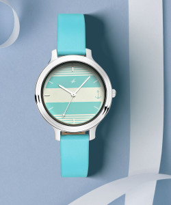 Fastrack NP6217SL02 Wanderers Analog Watch  - For Women