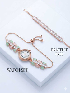 Krishna Creation Elegant Silver Floral Bracelet Watch with Adjustable Chain NA Analog Watch  - For Women