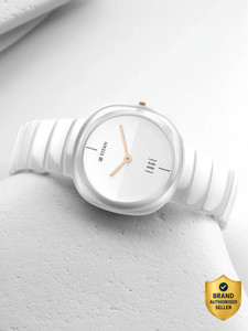 Titan Edge Ceramics Titan Edge Squircle White Dial White Ceramic Strap Unisex Analog Watch  - For Men & Women