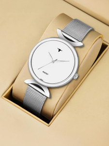 RUSTET LD-L22-SLV-CH LD-L22-SLV-CH Silver Mesh Strap Girls Analog Watch - For Girls