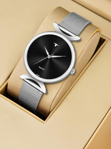 RUSTET LD-L22-BLK-CH LD-L22-SLVBLK-CH Silver Mesh Strap Girls Analog Watch  - For Girls