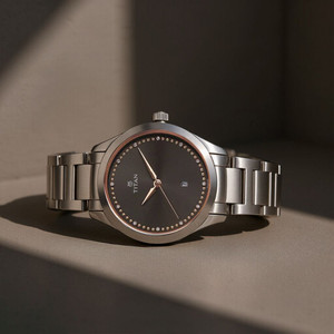 Titan NN2570SM07 Titan Sparkle With Date Anthracite Dial Silver Stainless Steel Strap Analog Watch - For Women