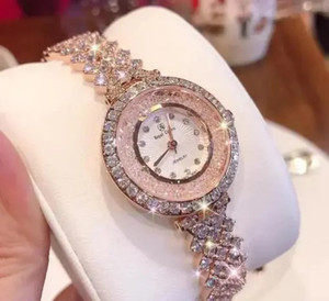Glowme Diamond Dazzle GLOWME analog watch for WOMEN.Diamond Dazzle Analog Watch  - For Women