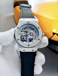 HOBLOT No Regular Analog Watch - Men - Image 4