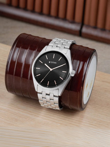 Titan 1866SM01 Titan Workwear Black Dial Silver Stainless Steel Strap Analog Watch  - For Men