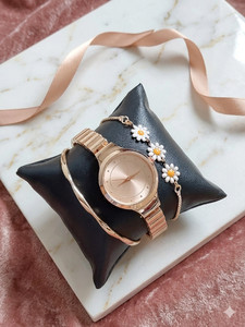 OCTAGON HUB Analog Quartz Rose Gold Stainless Steel Band Luxury Ladies Watch Stylish Analog Quartz Rose Gold Stainless Steel Band Luxury Ladies Watch Stylish Analog Watch - For Women