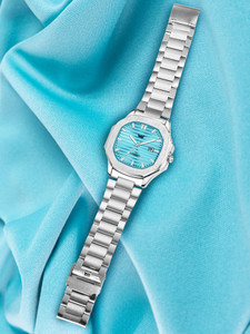 ABREXO Abx4567-Sky Blue Nautilus Date Watch - Image 6
