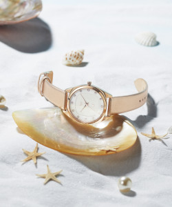 Fastrack Vyb Spotlight Silver Dial Rose Gold Strap Analog Watch  - For Women