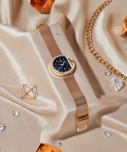 Fastrack Vyb Showstopper Blue Dial Rose Gold Strap Analog Watch  - For Women