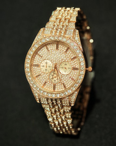 RENAISSANCE TRADERS new luxury rosegold Analog Watch  - For Men