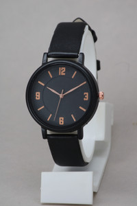 DSQUAR New Arrivals Textured Designer Dial with Attractive Slim Fit Leather Belt New Arrivals Textured Designer Dial with Attractive Slim Fit Leather Belt Analog Watch  - For Women