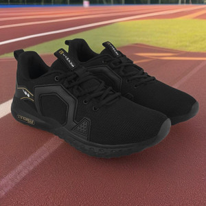 Sports Shoes For Men Upto 50 to 80 OFF on Sports Shoes Online