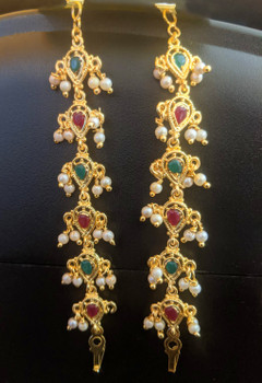 Gold earrings with matilu online